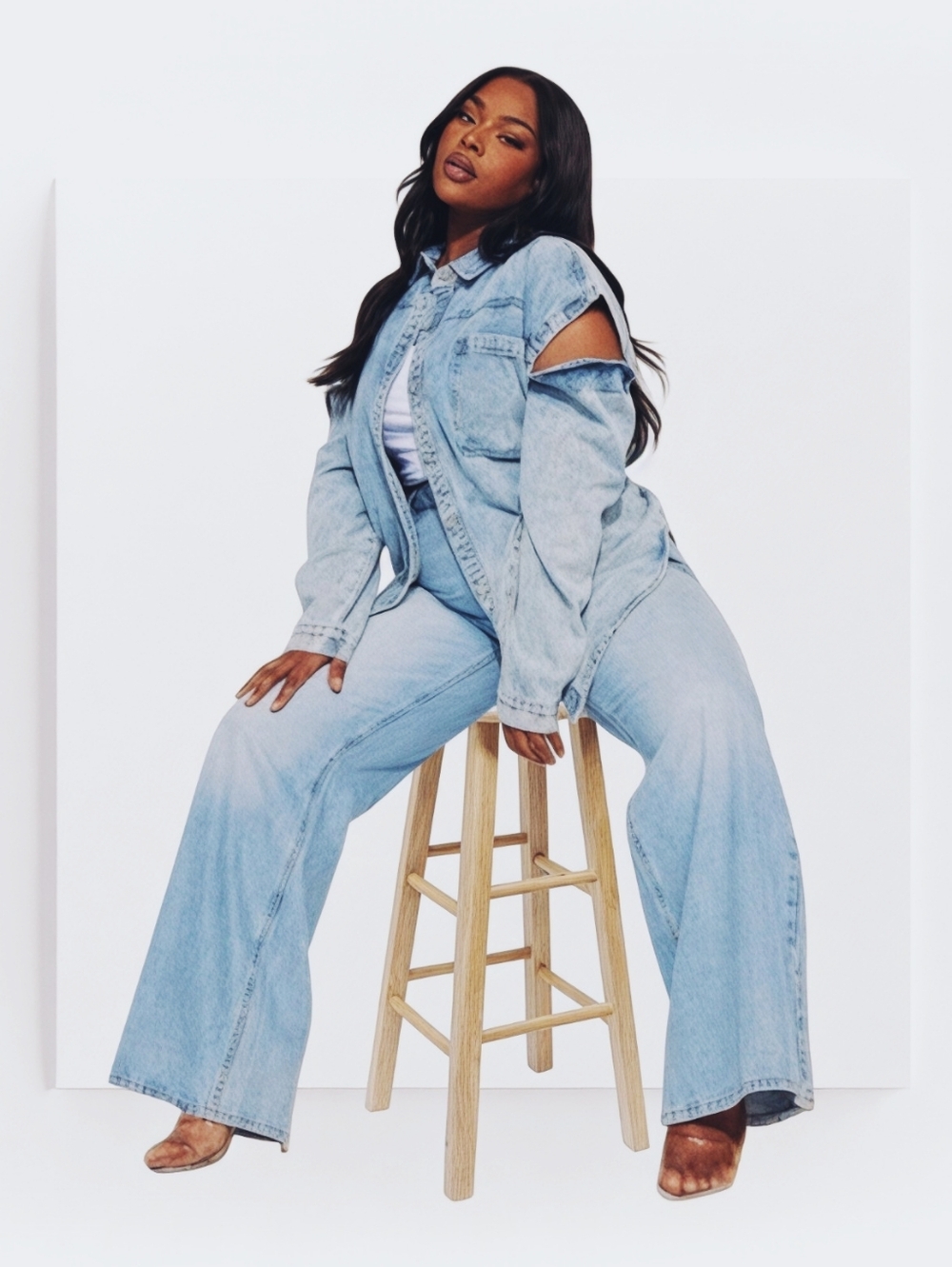 Casually Slit Denim Shirt/Jacket ▪︎ Curvy ▪︎ Light Wash ▪︎ XXL
